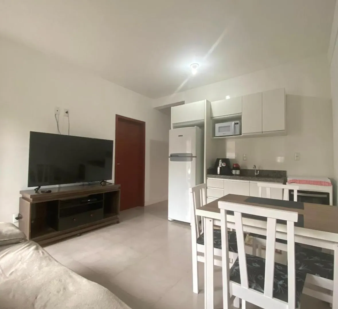 Casa Confortavel Em Mariscal 봄비나스 펜션